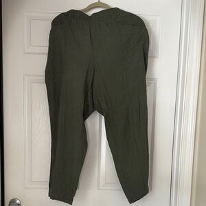 Old Navy Green Trousers Relaxed Fit Linen